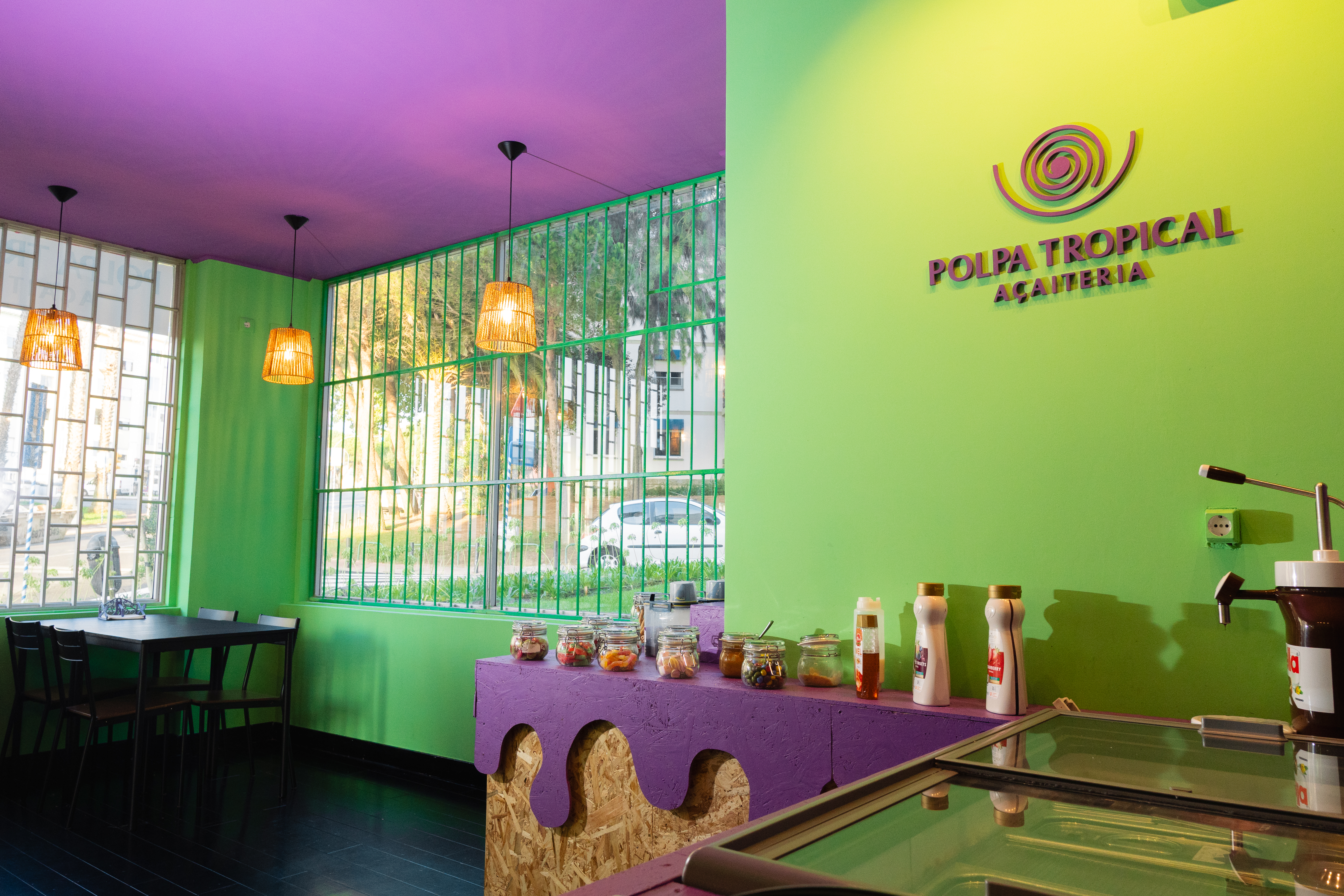 Interior Açaí Oeiras